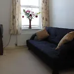 Argyle House 4* ويتبي