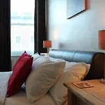 بيت ضيافة Argyle House